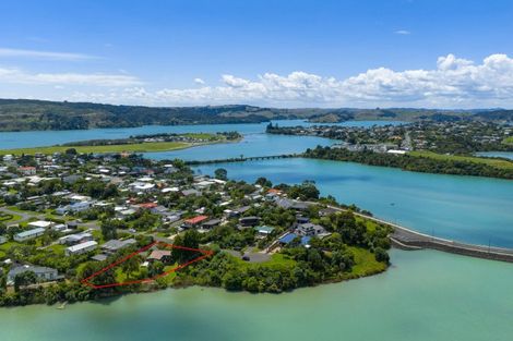 Photo of property in 25 Smith Street, Raglan, 3225