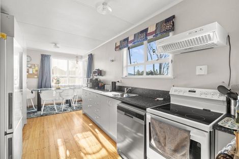 Photo of property in 7 Johnson Street, Bulls, 4818