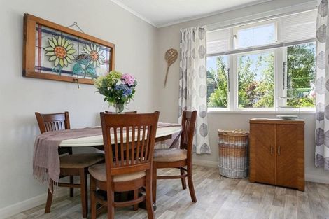 Photo of property in 1037 Hazelmere Crescent, Te Awamutu, 3800