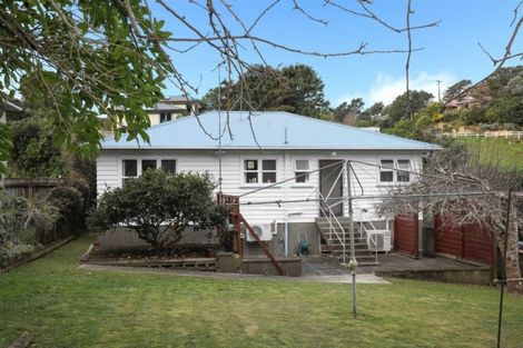 Photo of property in 92 Chester Road, Tawa, Wellington, 5028