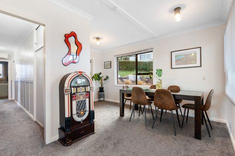 Photo of property in 17 Waldron Crescent, Green Island, Dunedin, 9018