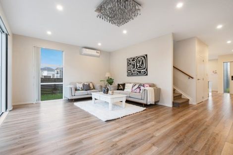 Photo of property in 25 Kauri Heart Avenue, Takanini, 2112