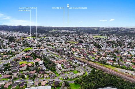 Photo of property in 5/23 Charlenne Close, Ranui, Auckland, 0612