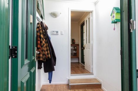 Photo of property in 69 Taylor Street, Cambridge, 3434