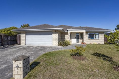 Photo of property in 9 Panckhurst Drive, Woodend, 7610