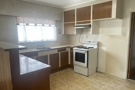 Photo of property in 2/93 Great South Road, Manurewa, Auckland, 2102