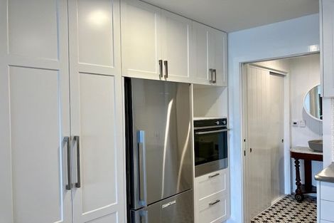 Photo of property in 129a Marine Parade, Mount Maunganui, 3116