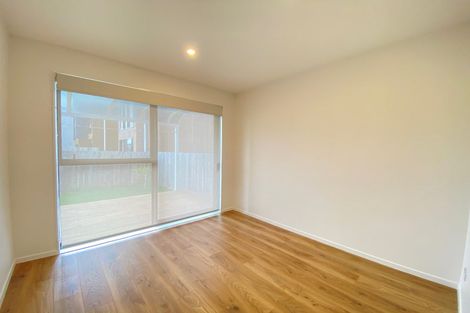 Photo of property in 7 Dinaric Lane, Westgate, Auckland, 0814