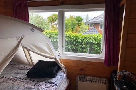 Photo of property in 2/23 Bevyn Street, Castor Bay, Auckland, 0620