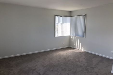 Photo of property in 150 Hobsonville Road, Hobsonville, Auckland, 0618