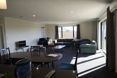 Photo of property in 16 Hehan Close, Cambridge, 3434