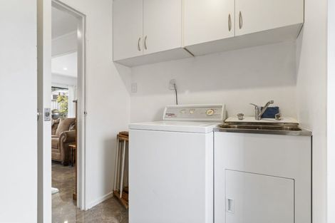 Photo of property in 1/9 Barcroft Place, Clendon Park, Auckland, 2103