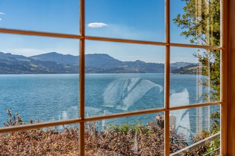 Photo of property in 1 Howard Street, Macandrew Bay, Dunedin, 9014