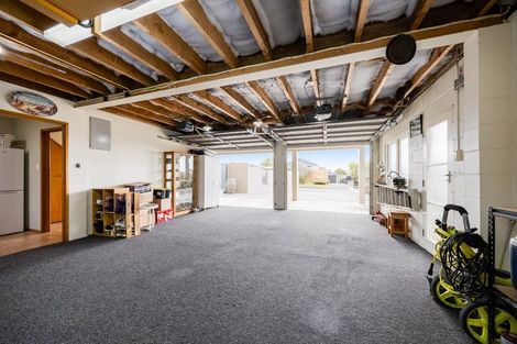 Photo of property in 5 Tanoa Place, Glendene, Auckland, 0602
