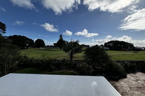 Photo of property in 8b Ronald Street, Strandon, New Plymouth, 4312