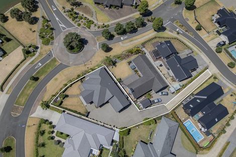 Photo of property in 6 Roseberry Place, Whitianga, 3510