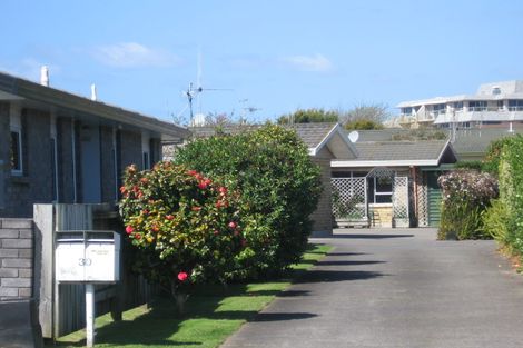 Photo of property in 30 Seaspray Drive, Mount Maunganui, 3116