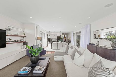 Photo of property in 77 Perry Street, Papanui, Christchurch, 8053