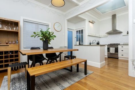 Photo of property in 313 Royal Road, Massey, Auckland, 0614