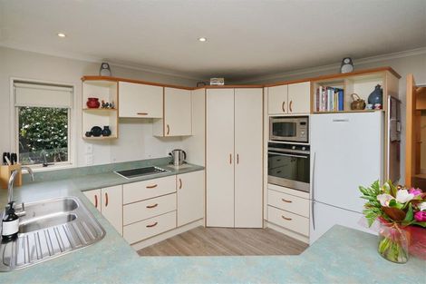 Photo of property in 3 Oaktree Lane, Bishopdale, Christchurch, 8053