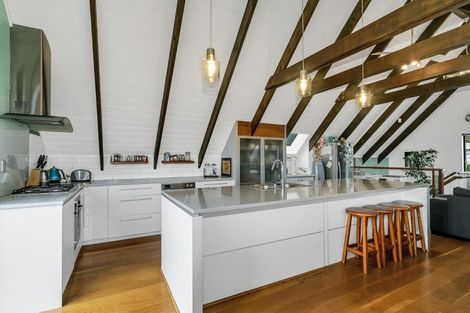 Photo of property in 43a Formby Avenue, Point Chevalier, Auckland, 1022