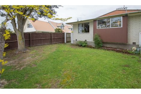 Photo of property in 1/73 Dunbarton Street, Redwood, Christchurch, 8051