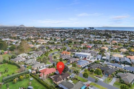 Photo of property in 30 Mcleod Place, Papamoa Beach, Papamoa, 3118