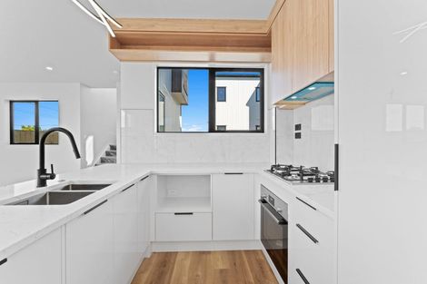 Photo of property in 4/12 Hamlin Road, Mount Wellington, Auckland, 1060