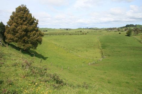 Photo of property in 664 Tariki Road, Ratapiko, 4390