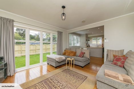Photo of property in 163 Atkinson Road, Titirangi, Auckland, 0604