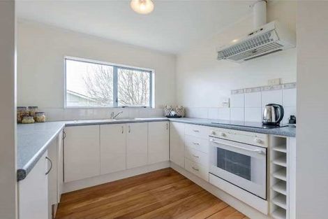 Photo of property in 710a Pakuranga Road, Howick, Auckland, 2010