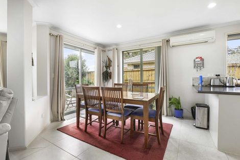 Photo of property in 23 Nobleman Place, Hamilton East, Hamilton, 3216