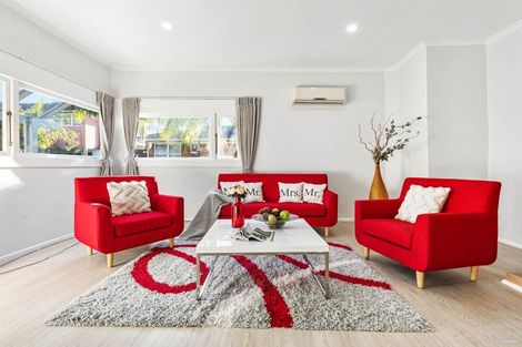 Photo of property in 1/22 Northumberland Avenue, Belmont, Auckland, 0622