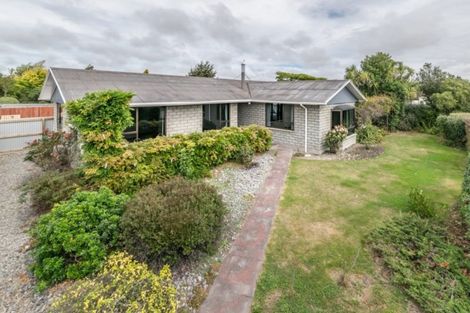 Photo of property in 31 Gladstone Road, Woodend, 7610