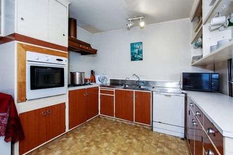 Photo of property in 216 Captain Springs Road, Onehunga, Auckland, 1061