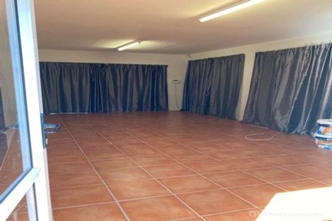 Photo of property in 4 Waimahia Avenue, Weymouth, Auckland, 2103