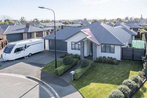 Photo of property in 10 Catchpole Place, Woodend, 7610