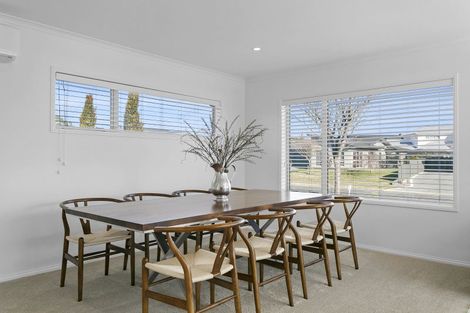 Photo of property in 14 Ernest Kemp Rise, Wharewaka, Taupo, 3330