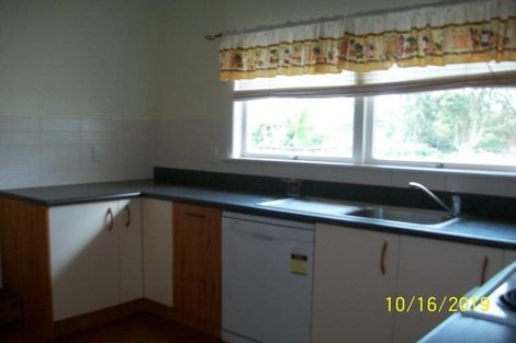 Photo of property in 228 Forrest Hill Road, Forrest Hill, Auckland, 0620