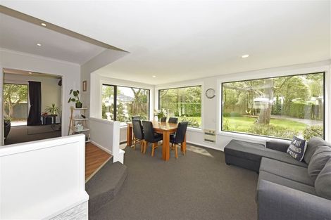 Photo of property in 21 Barnes Road, Redwood, Christchurch, 8051