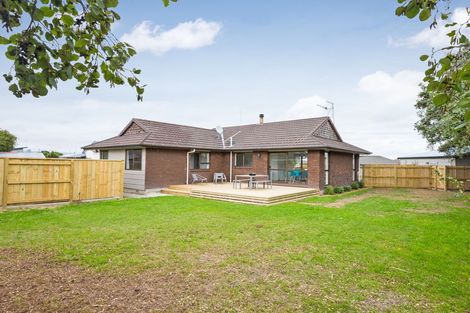 Photo of property in 140 Roberts Line, Kelvin Grove, Palmerston North, 4414