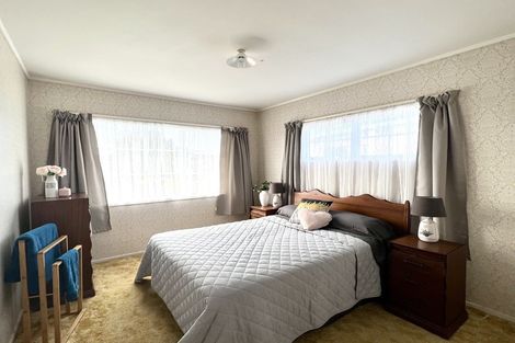 Photo of property in 42 Branch Road, Highlands Park, New Plymouth, 4312