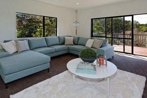 Photo of property in 187a Godley Road, Titirangi, Auckland, 0604