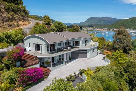 Photo of property in 2 Marina View Estate, Waikawa, Picton, 7281