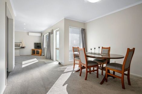 Photo of property in 3 Hilliard Place, Leamington, Cambridge, 3432