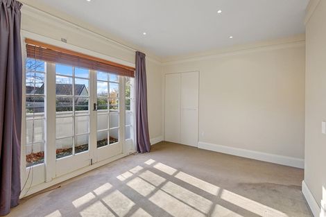 Photo of property in 37 Holmwood Road, Merivale, Christchurch, 8014