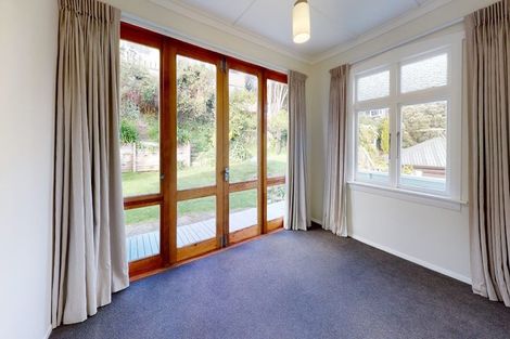 Photo of property in 39 Mornington Road, Brooklyn, Wellington, 6021