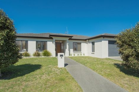 Photo of property in 26 Thompson Drive, Papamoa Beach, Papamoa, 3118