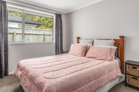 Photo of property in 31 Banks Boulevard, Whitby, Porirua, 5024