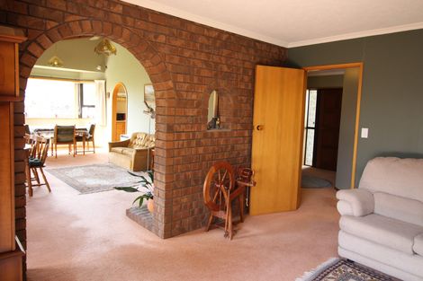 Photo of property in 12 Bruce Place, Alexandra, 9320